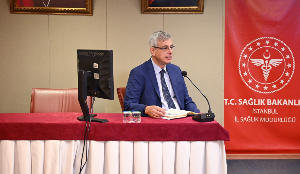 Memişoğlu'ndan Georgiadi'ye Esprili Yanıt: "Çam ve Sakura'da Misafirimiz Olun"